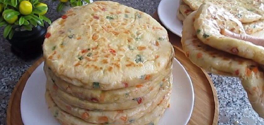Коржі з овочами на сковороді рецепт приготування