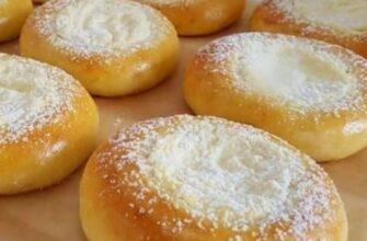 Смачні ватрушки з сиром, рецепт приготування