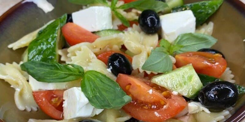 Італійський салат з макаронами - відмінний рецепт