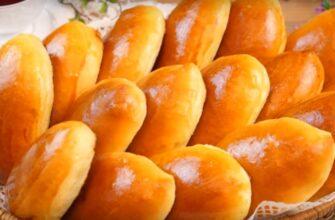 Пиріжки з яблучним повидлом - рецепт приготування