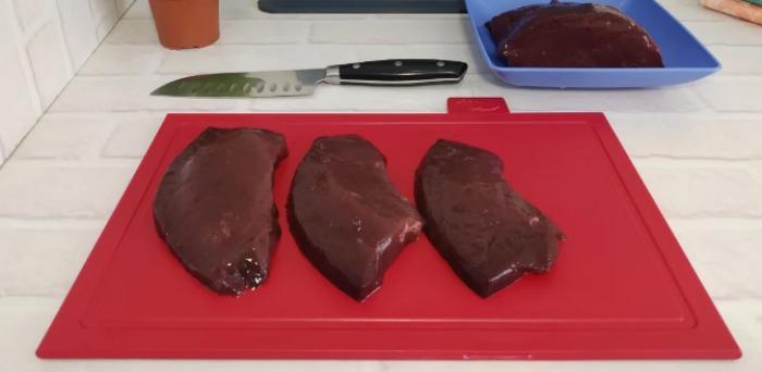 Pechinka-krok-odyn Як потрібно готувати печінку, щоб вона не була «гумовою» і танула в роті (без борошна, вимочування і соусах)
