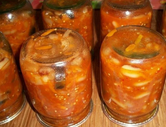 Hotovyi-salat-1 Баклажани з квасолею - смачний салат на зиму! Обов'язкові заготовки в нашій родині