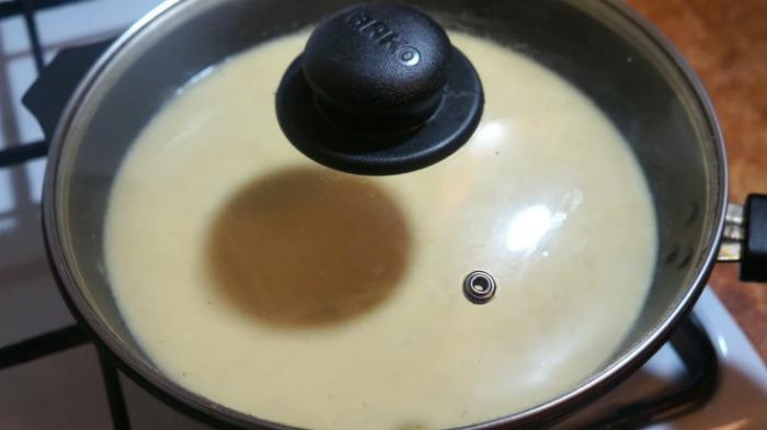 5-5 Пиріг без борошна з манкою і молоком на сковороді