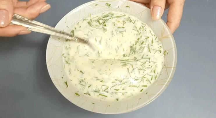 4-32 Показую як приготувати смачну вечерю з банки консервів і склянки рису