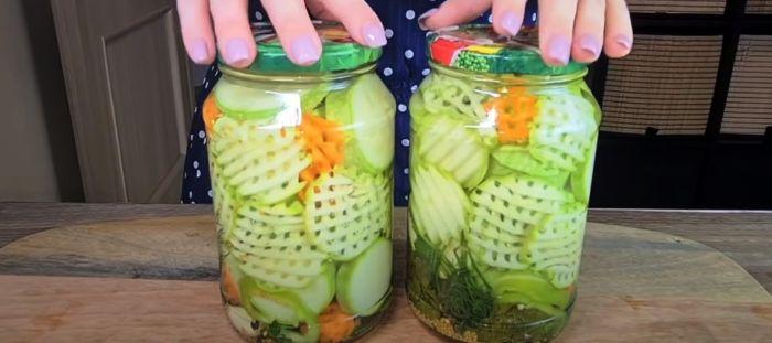 7 Кабачки на зиму, як огірки. Хоч 20 банок закрию, всі з'їдаються