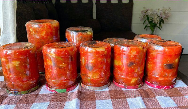 11-5 Мій улюблений салат з баклажанами і кабачками в томаті на зиму. Готувати просто - виходить смачно