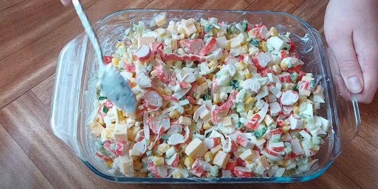 17 Салат із крабовими паличками по-новому