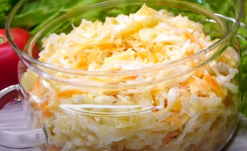 26 Салат зі свіжої капусти на кожен день: вся річ у методі приготування
