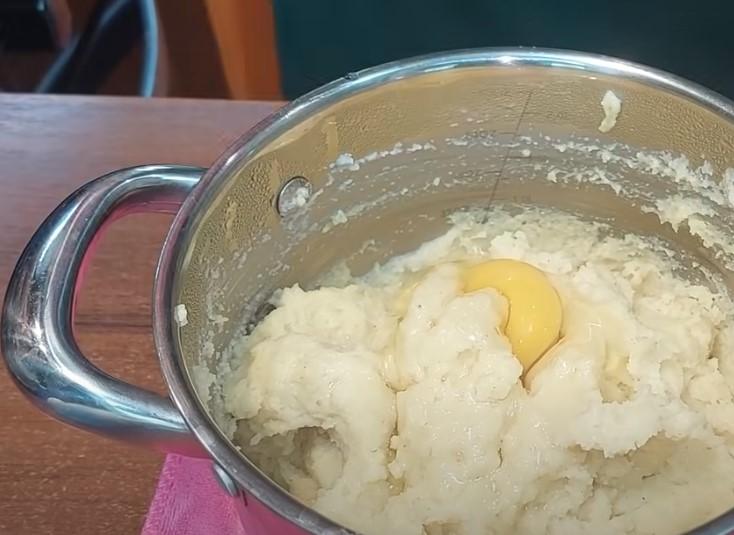 89 Манну кашу готую лише у такому вигляді. Готую найніжніші зрази