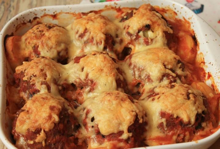 17 Відварюю картоплю і загортаю у фарш. Смачні котлети з сюрпризом: не потрібно стояти біля плити та смажити