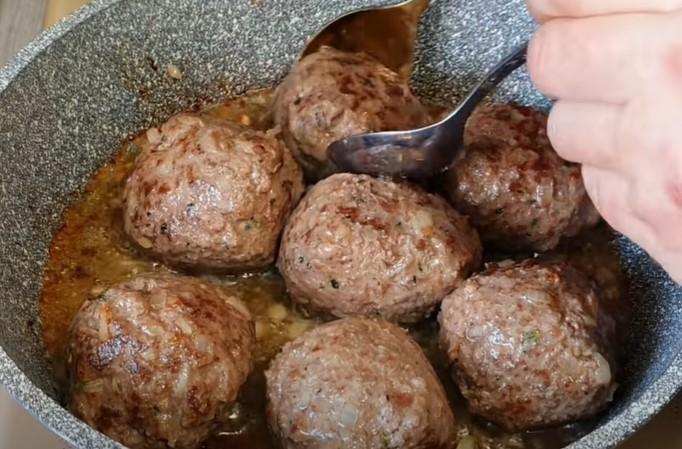 20-4 Готую ситну вечерю на сковороді. Простий рецепт, але як смачно