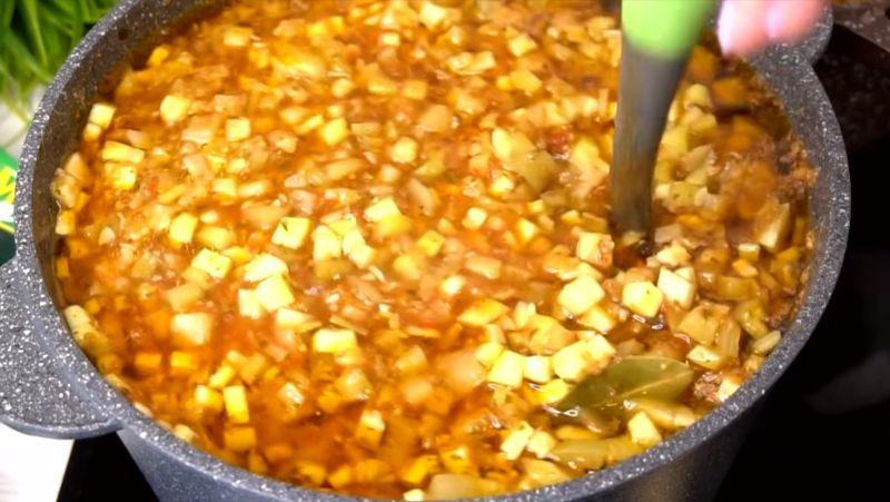 15 Кабачки вже нікуди дівати? Закрийте цю смачну закуску на зиму