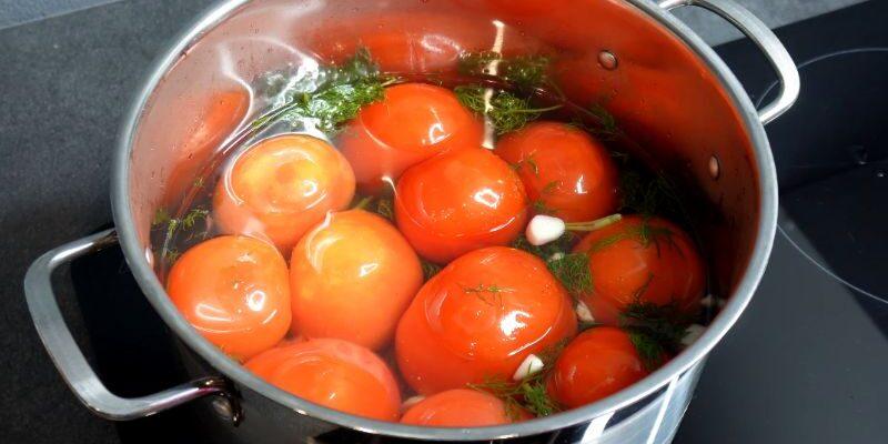 Мариновані помідори швидкого приготування